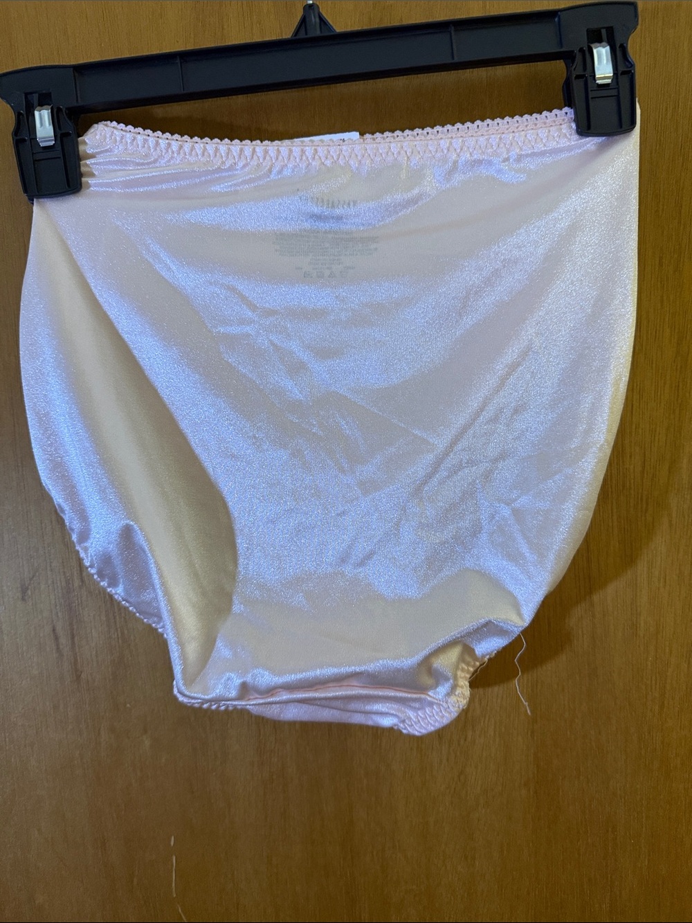 vassarette Light Pink Hi-Cut Ladies Underwear - Picture 3 of 3